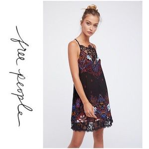 BNWT Free People Who’s Sorry Now Printed Slip-Blk
